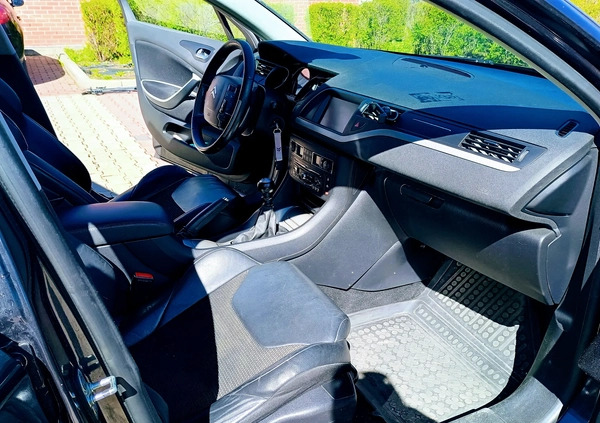 Citroen C5 cena 21900 przebieg: 306000, rok produkcji 2011 z Biała małe 172